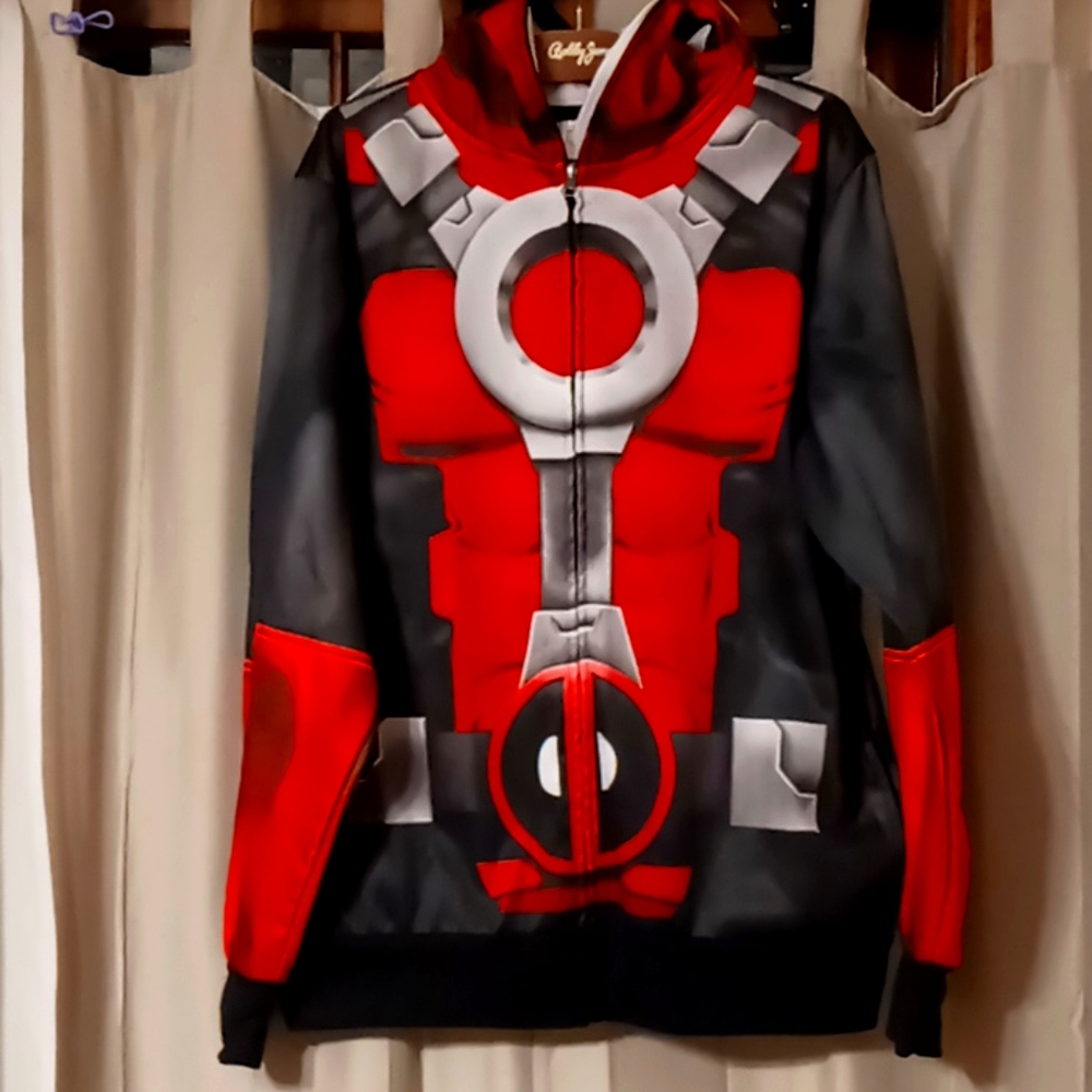 Marvel mens size L (42/44) hooded sweatshirt